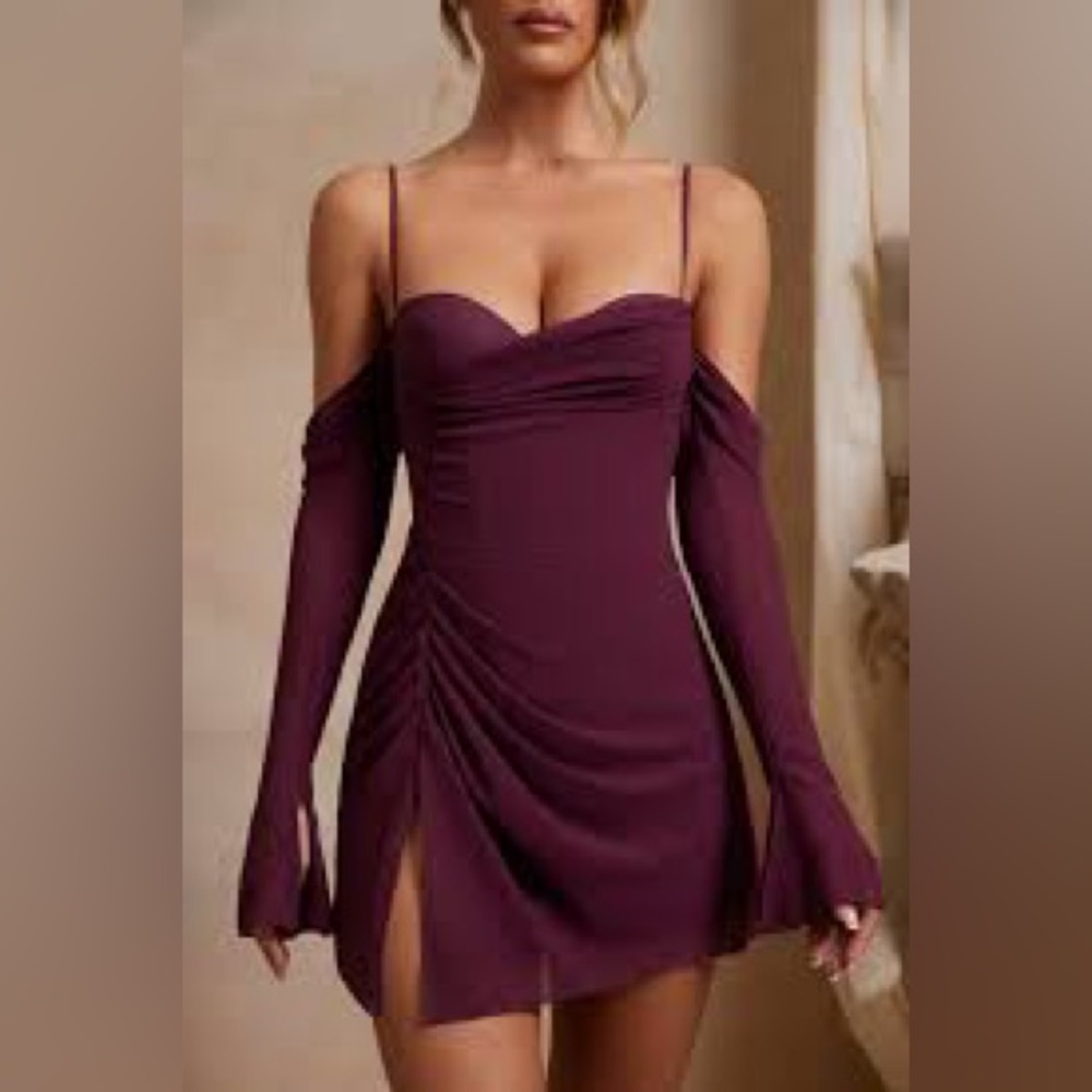 Oh Polly Plum Off-Shoulder Mini Dress